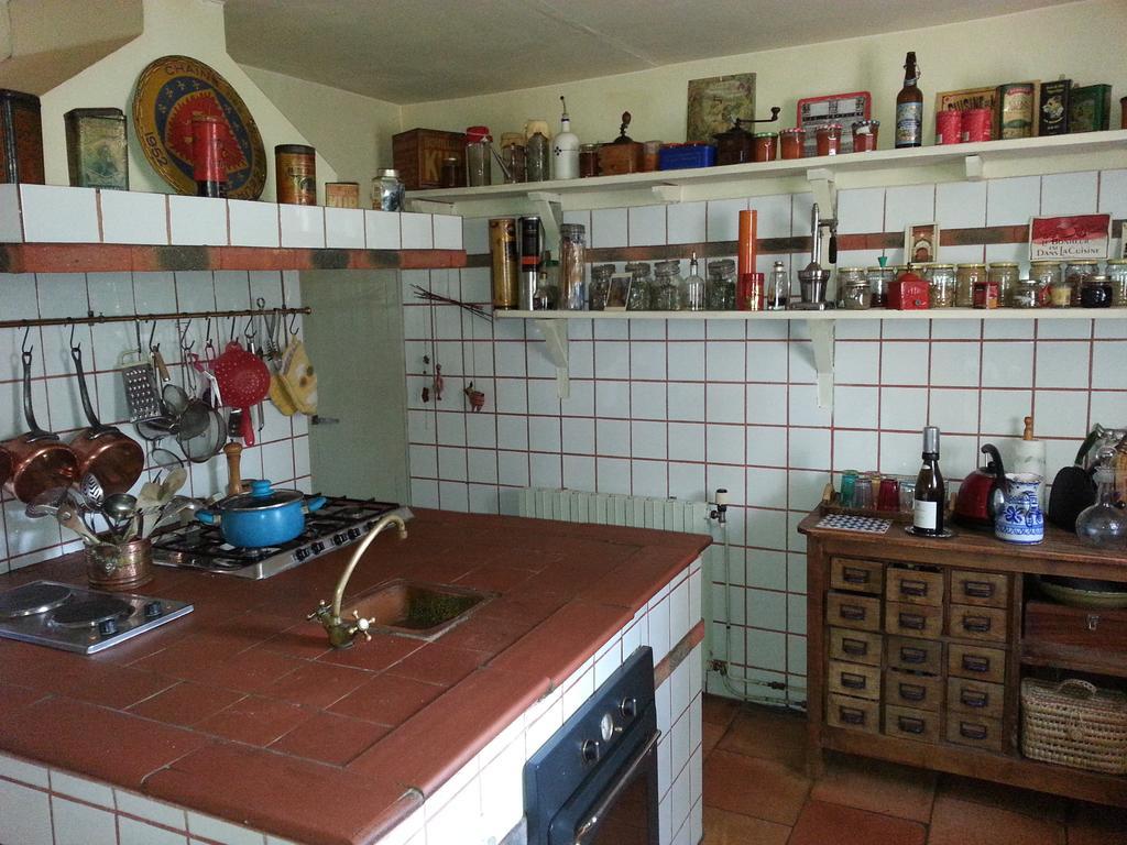 La Maison De L'Oenologue Poucharramet Экстерьер фото